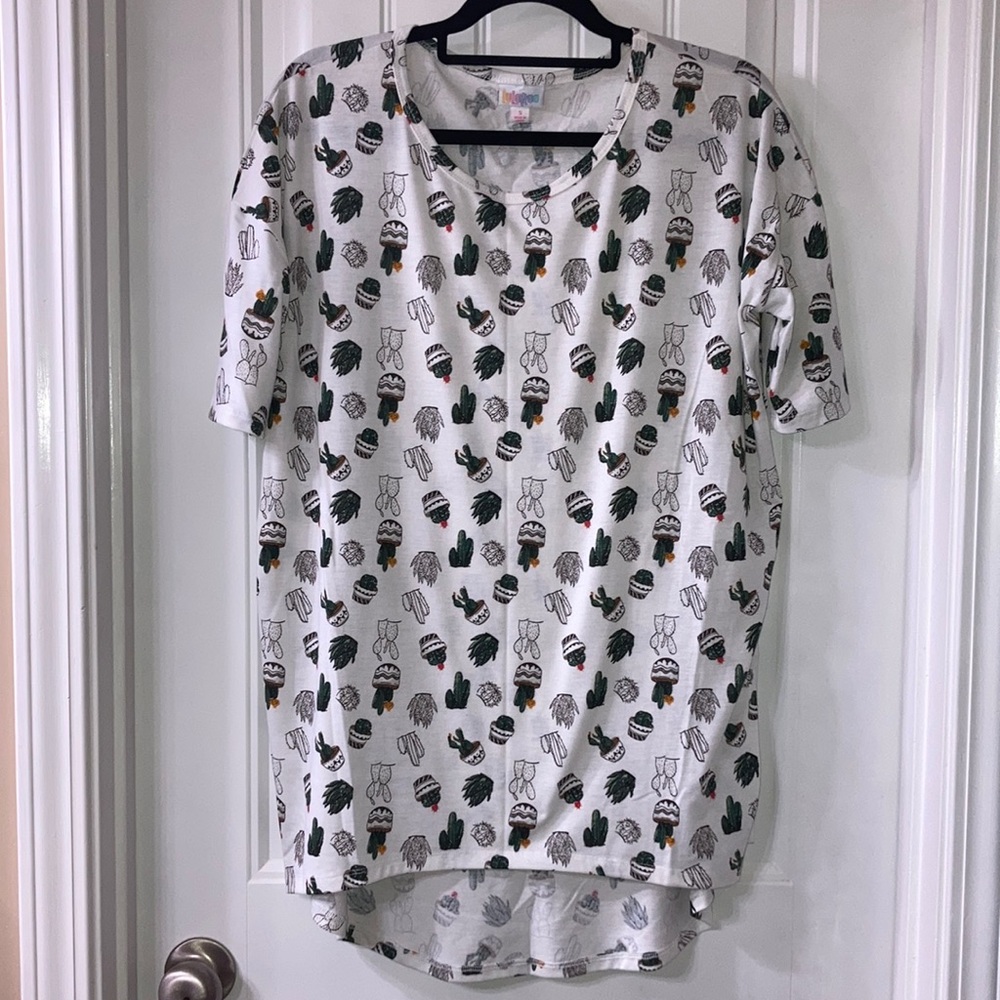 LuLaRoe, like new, Irma shirt with succulents.
